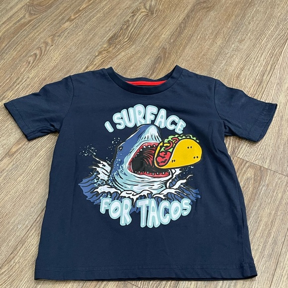 Lot of boys shirts - Picture 2 of 5